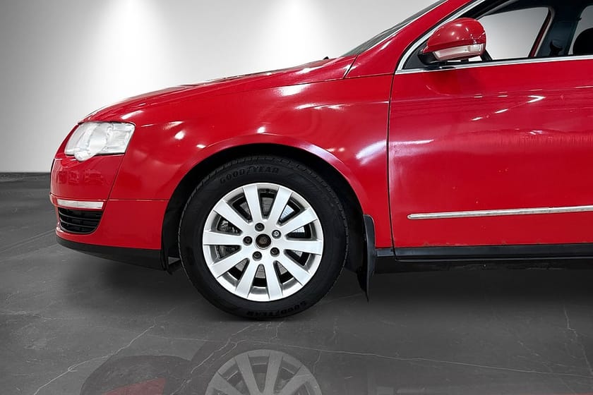 Bild 2 av Volkswagen Passat Variant 2.0 FSI 150hk 4Motion Comfort Dragkrok DynAudio
