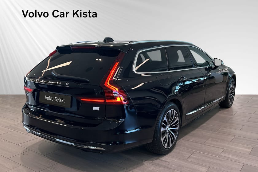 Bild 5 av Volvo V90 Recharge T6 Core Edition Läder B-Kamera