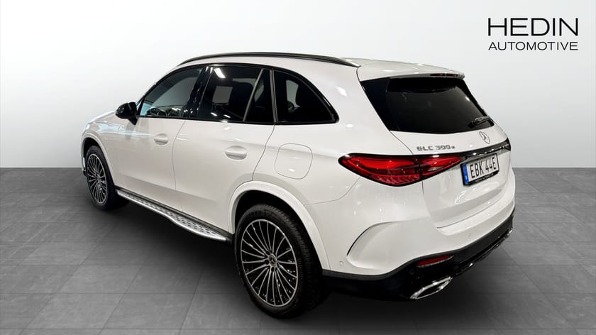 Bild 4 av Mercedes-Benz GLC 300 e 4MATIC SUV AMG PAKET