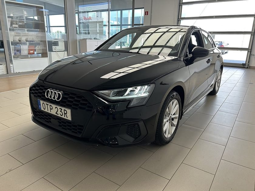 Bild 3 av Audi A3 Sportback 35 TFSI 150hk PROLINE