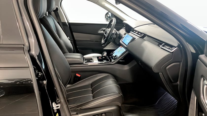 Bild 3 av Land Rover Range Rover Velar P250 AWD SE 250HK VÄRMARE