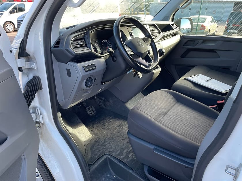 Bild 5 av Volkswagen Transporter T28 SKÅP TDI 110HK
