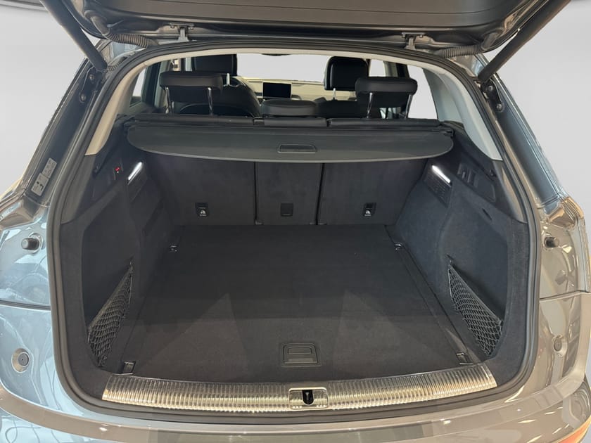 Bild 4 av Audi Q5 40 TDI quattro 190 HK S-TR PROLINE SPORT