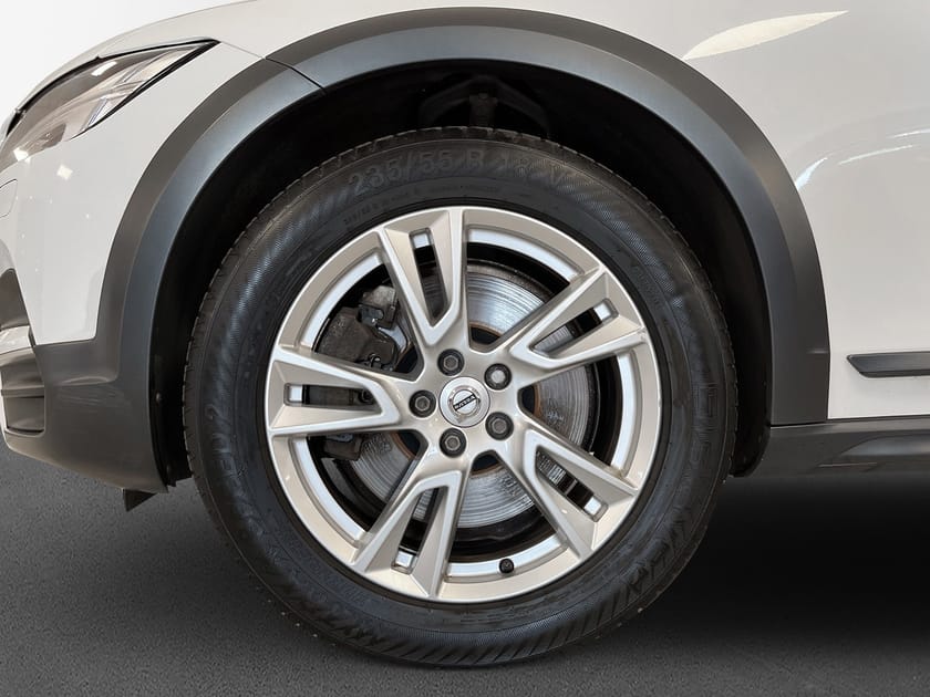 Bild 5 av Volvo V90 Cross Country D4 AWD Business