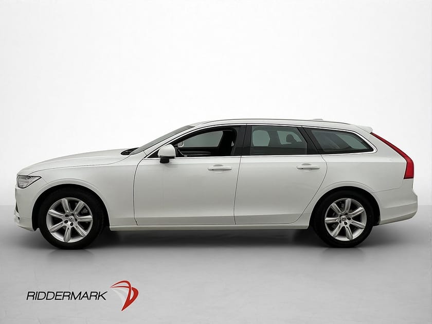 Bild 5 av Volvo V90 D4 190hk Momentum Värmare VOC Navi Dragkrok