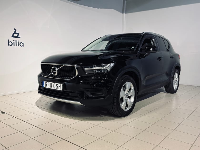 Bild 1 av Volvo XC40 T2 FWD Momentum | Dragkrok | Värmare |