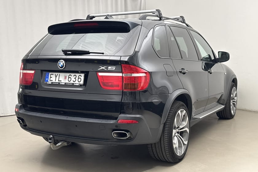 Bild 3 av BMW X5 4.8i 7-Seater 4.8iA V8 (355hk) Sports Line Läder GPS Drag