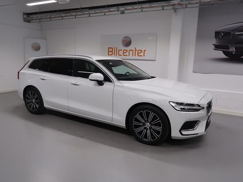 Bild 4 av Volvo V60 Recharge T6 AWD V-Däck ingår Drag-Kamera-Navi-Värmare-V