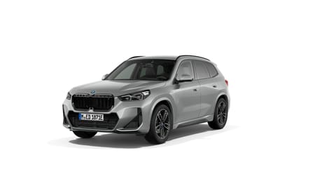 BMW iX1 xDrive30 Fully Charged (K)