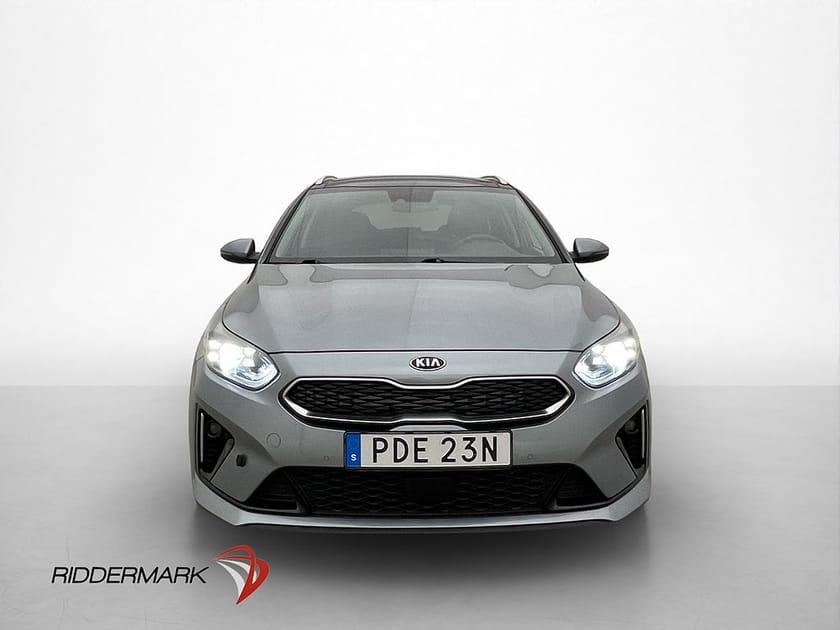 Bild 2 av Kia Ceed Sportswagon Plug-in Hybrid Adv Plus 2 Cockpit Pano Kamera Drag