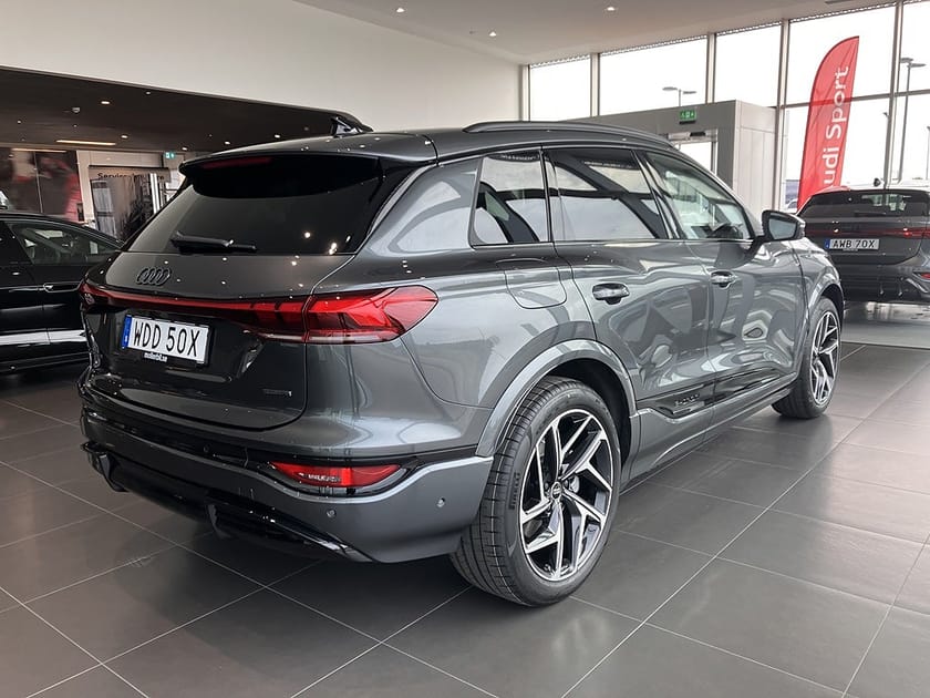Bild 2 av Audi Q6 e-tron quattro SUV 428hk Selection