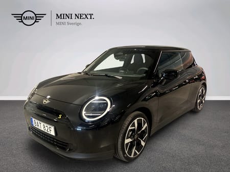 MINI Cooper SE Classic Trim, Paket M