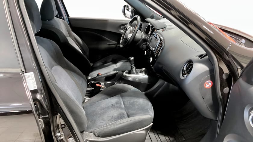 Bild 3 av Nissan Juke 1.2 DIG-T Manuell 115hk| Panorama | Kamera  1.2 DIG-T