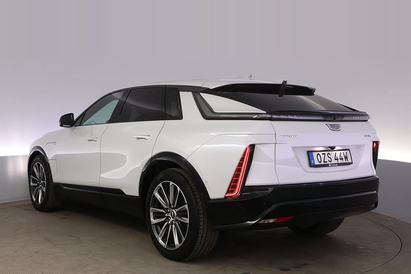 Bild 4 av Cadillac LYRIQ 600E4 (EU) Sport Pano Nappa AdapFarth Massage AKG Ljud