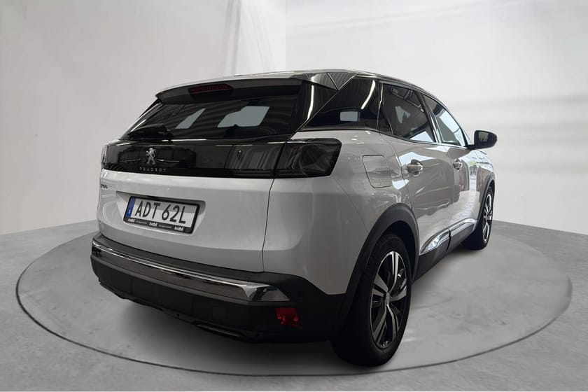 Bild 3 av Peugeot 3008 HYBRID4 300 1.6 Plug-in Hybrid 4 (300hk) Vinterhjul ingår