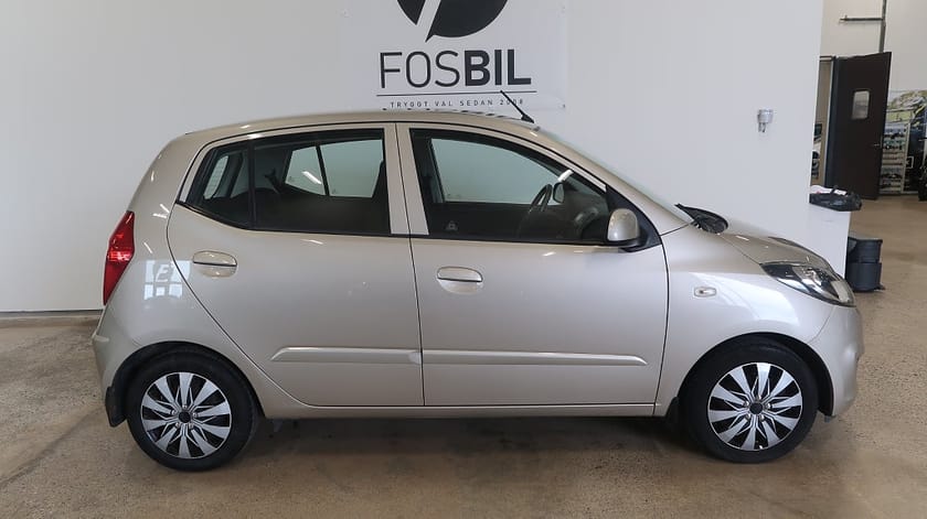 Bild 3 av Hyundai i10 *RÄNTEKAMPANJ 3.45%* 1.1 iRDE Premium Nyservad Kamremsb