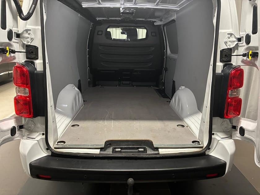 Bild 4 av Opel Vivaro Panel Van Long L3 ELIT 180 hk AUT DEMOBIL