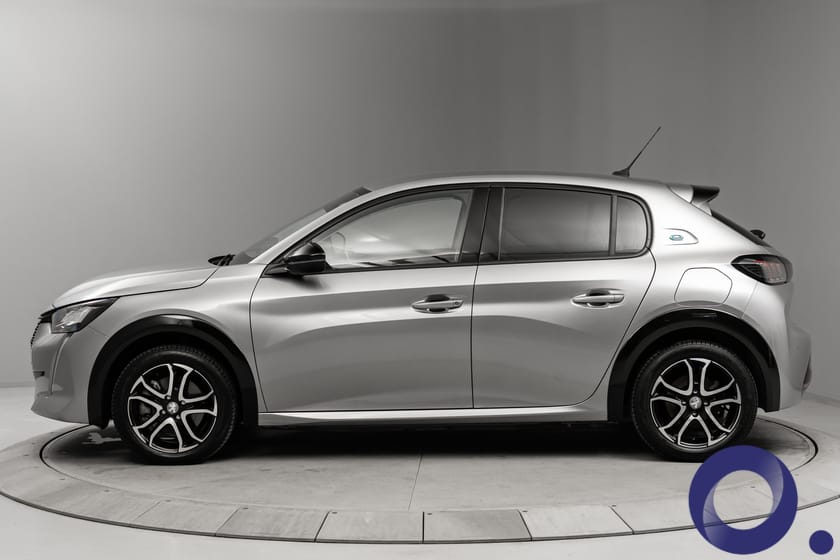 Bilde 2 av Peugeot 208 | Allure | Navigasjon | Ryggekamera
