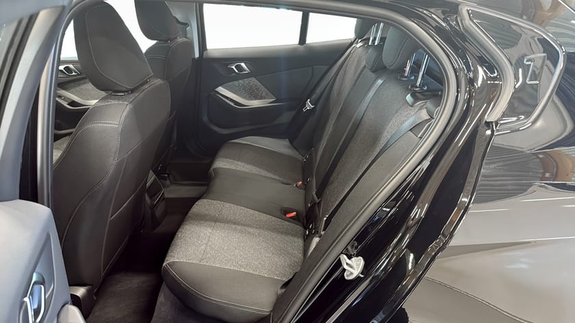 Bild 1 av BMW 120 Backkamera Farthållare