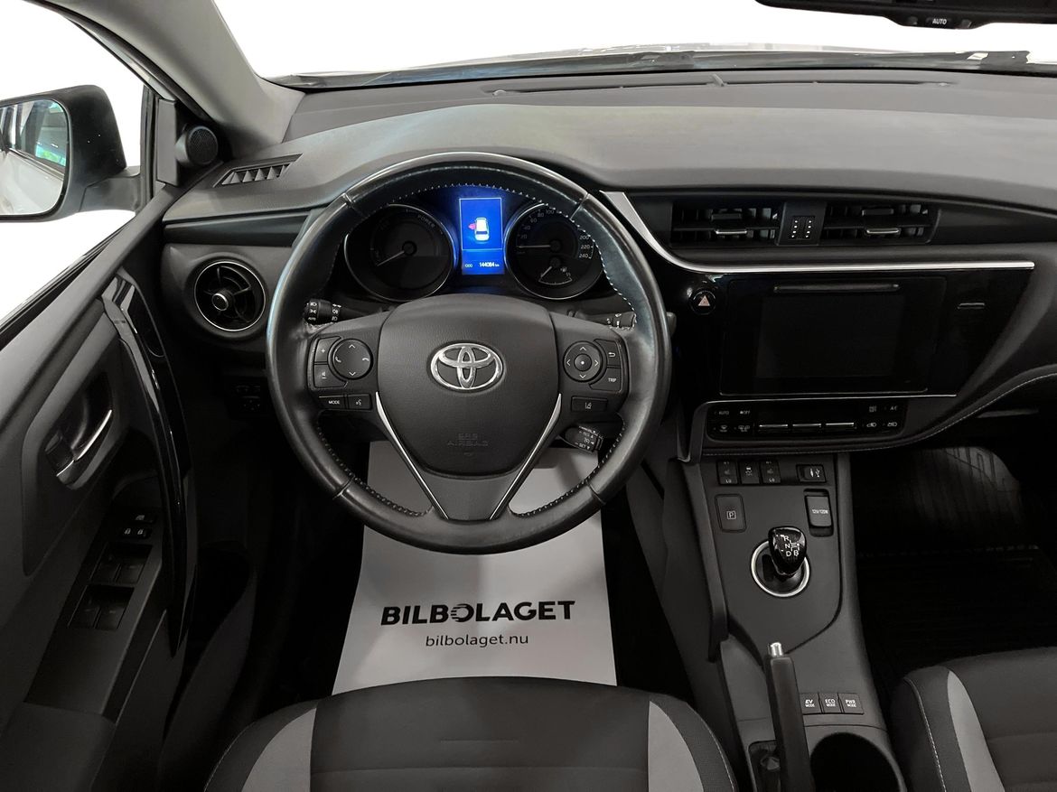 Toyota Auris 2016 - miniatyr 9