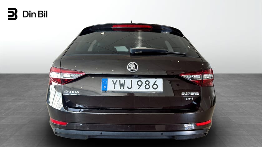 Bild 5 av Škoda Superb Kombi L&K TDI 190 DSG 4X4