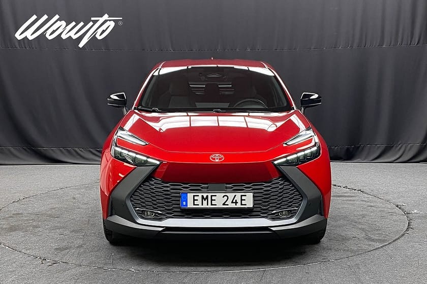 Bild 2 av Toyota C-HR Hybrid e-CVT 140HK Style /Teknikpaket /378mil