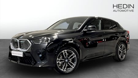 BMW iX2 xDrive30 M Sport / Drag / Rattvärme