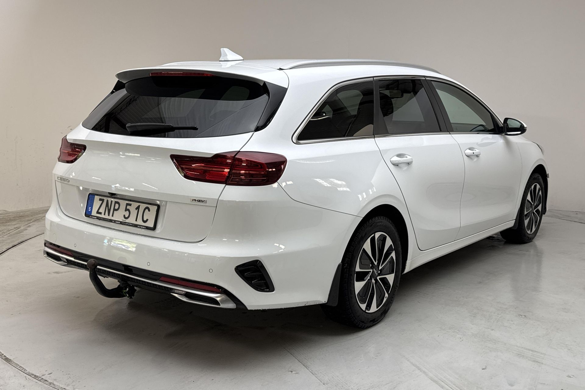 Kia Ceed Sportswagon Plug-in Hybrid 2022, kuva 3/10