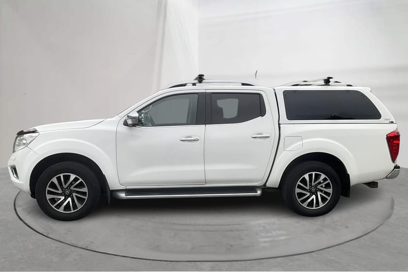Bild 2 av Nissan Navara Dubbelhytt 2.3 dCi 4x4 (190hk) Taklucka Helläder