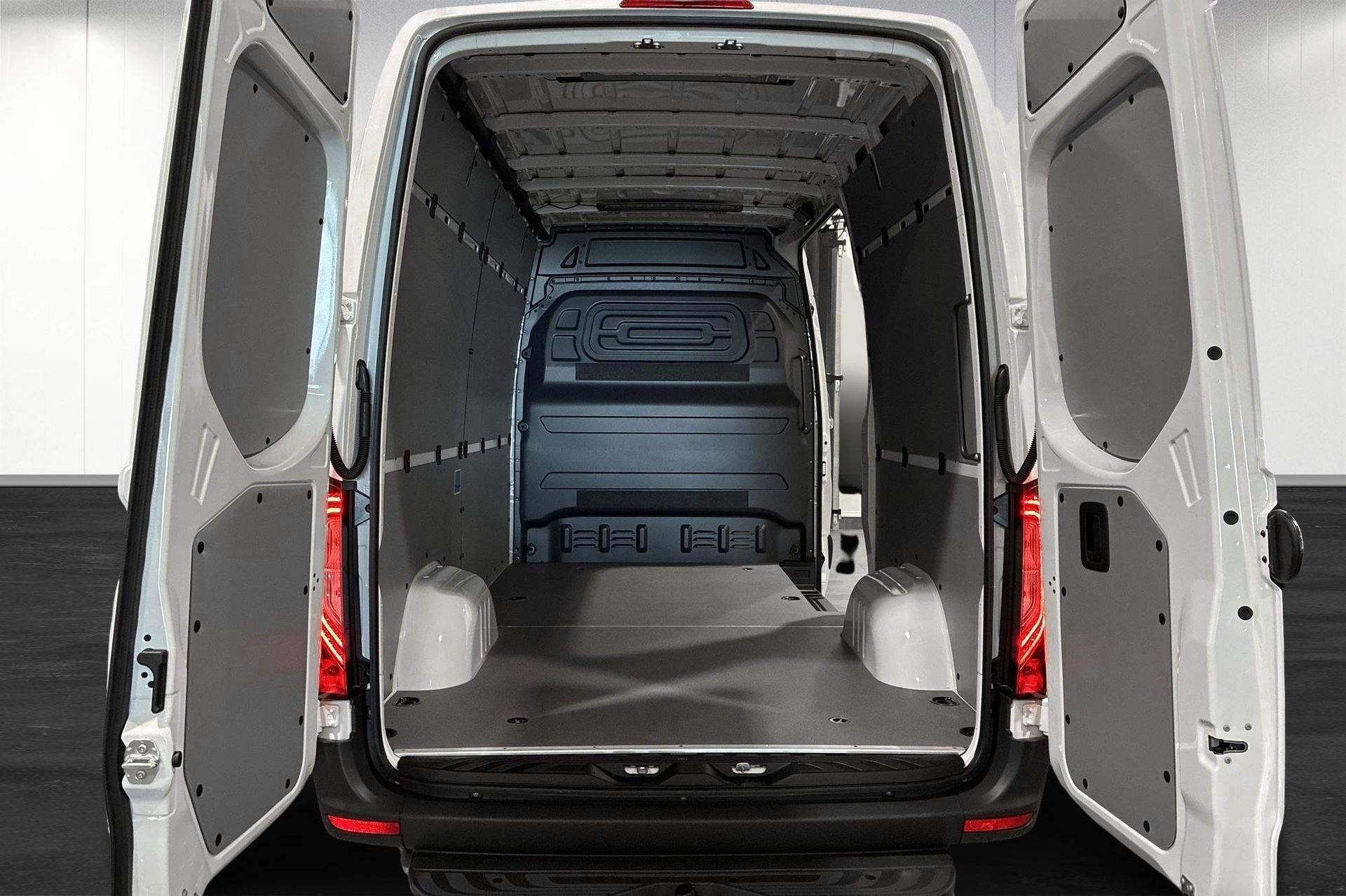 Mercedes-Benz Sprinter 2027, bild 7/10