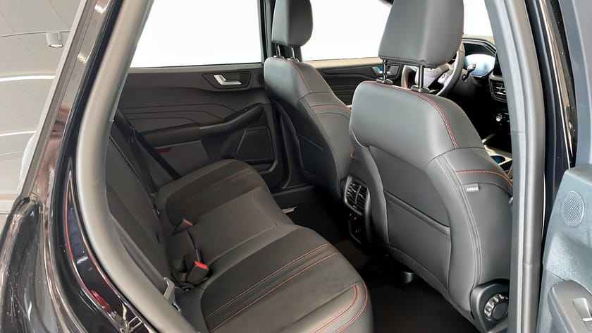 Bild 5 av Ford Kuga Plug-In Hybrid Laddhybrid ST-LINE X DEMOBIL