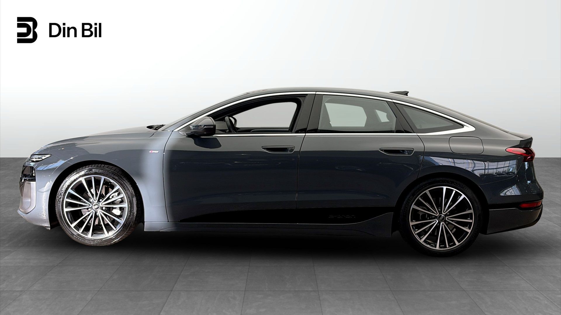 Audi A6 2025, bild 2/10