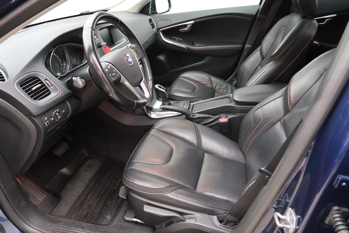 Volvo V40 2015 - miniatyr 4