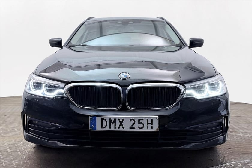Bild 3 av BMW 520d xDrive Touring Sport Line Aut Drag Navi Kamera Cockpit 190hk