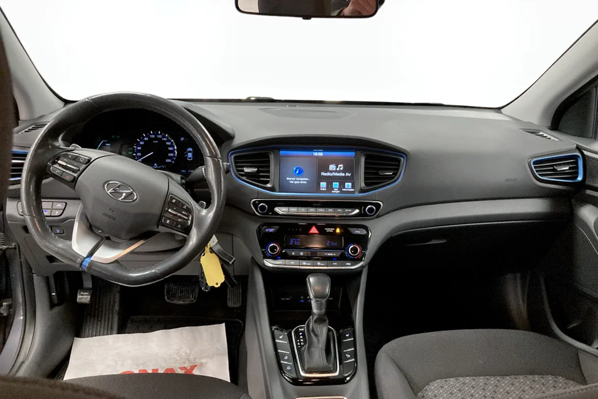 Hyundai Ioniq Plug-in