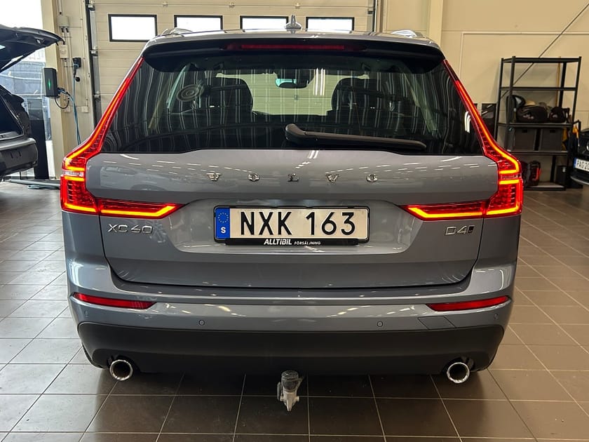 Bild 5 av Volvo XC60 D4 AWD Geartronic Momentum BA Värmare/Navi/Drag/VOC