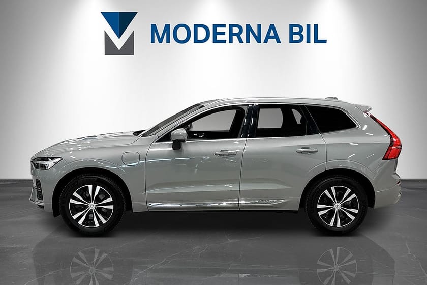 Bild 3 av Volvo XC60 Recharge T6 AWD 350hk Moms Panorama Dragkrok B-kamera