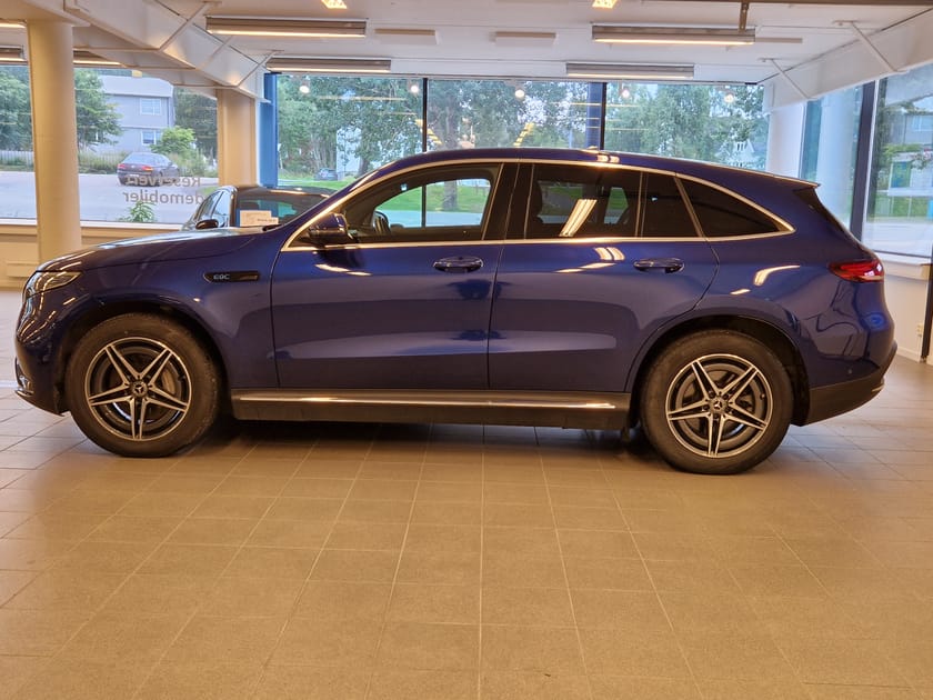 Bilde 2 av Mercedes-Benz EQC 400 4MATIC AMG, Burmester®, HUD, 360° H. Feste+++