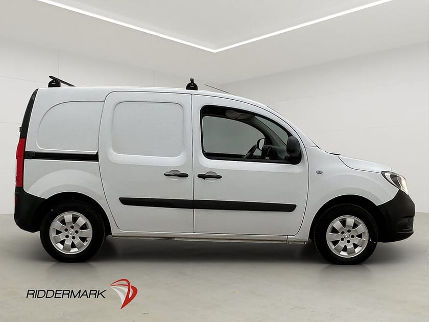 Bild 2 av Mercedes-Benz Citan 109 CDI Ny-Kamrem Bluetooth 3-Sits Takräcke