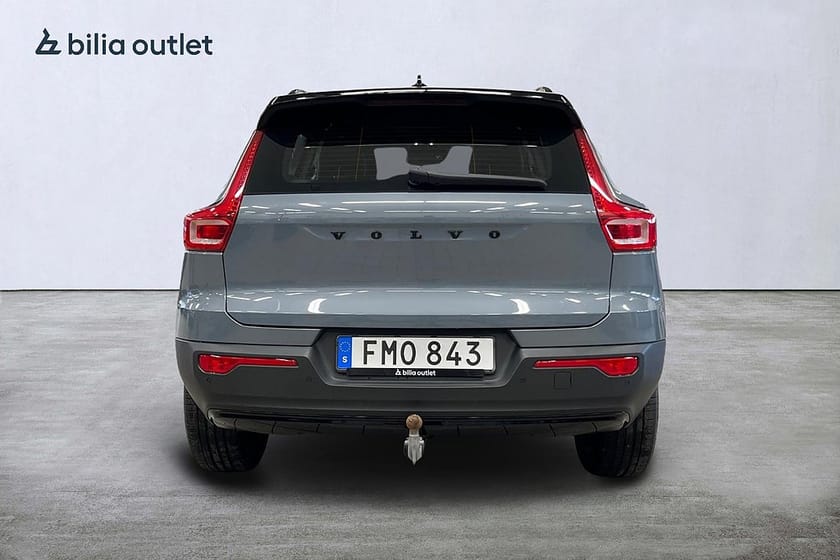 Bild 5 av Volvo XC40 T2 R-Design 129hk / Drag Värmare Kamera Navi CarPlay