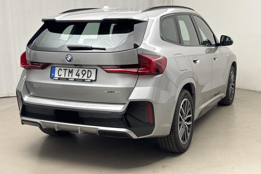 Bild 3 av BMW iX1 xDrive30 xDrive30, U11 (313hk) M Sport H/K