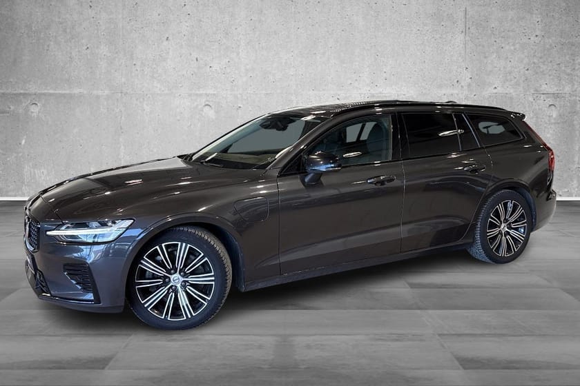 Bilde 2 av Volvo V60 T6 Awd LongRange PlusDark Navi R-kamera H/K
