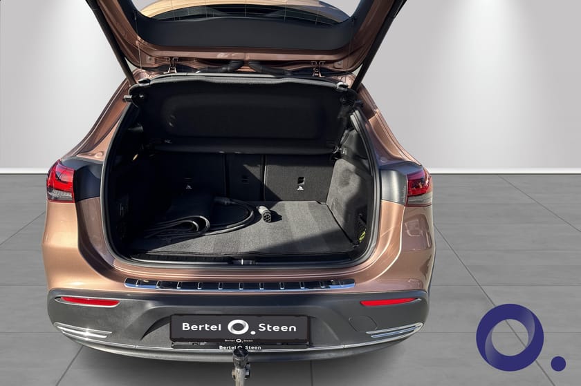 Bilde 5 av Mercedes-Benz EQA 300 4MATIC