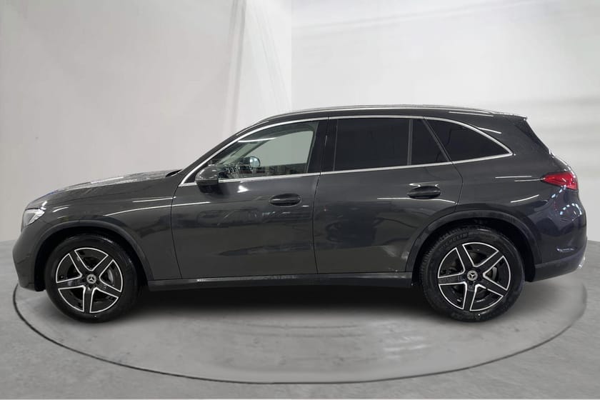 Bild 2 av Mercedes-Benz GLC 220 d 4MATIC X254 (197hk) AMG Line