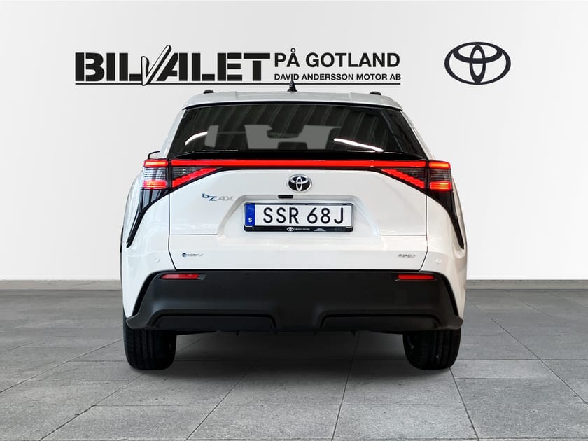 Bild 4 av Toyota bZ4X