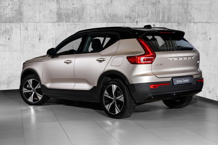 Bilde 2 av Volvo XC40 Recharge 2023 Core FWD | Google | Krok | V.pumpe |
