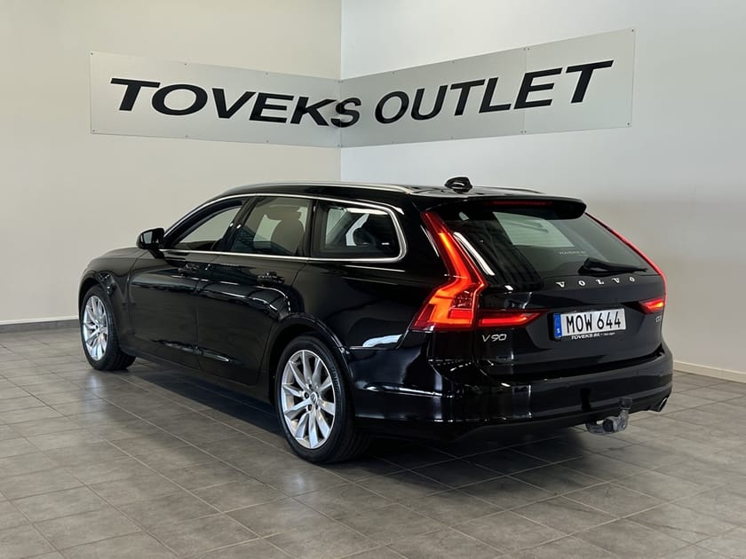 Bild 4 av Volvo V90 D3 Moementum 150hk Aut/Drag