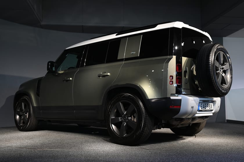Bild 4 av Land Rover Defender 110 D300 MHEV SE *SE SPEC!