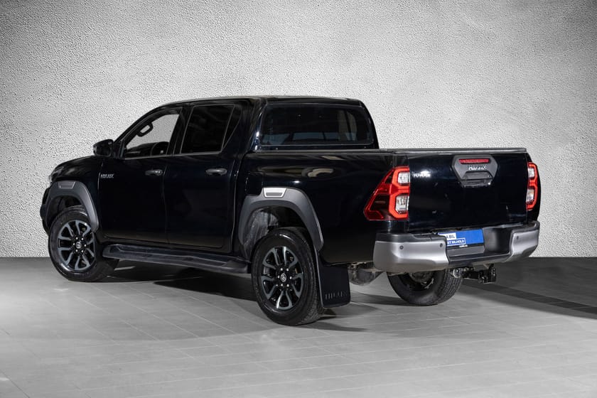 Bilde 2 av Toyota Hilux Dobbelcab 2.8 204hk D-Cab SR+ Invincible X-Meget godt utstyrt !