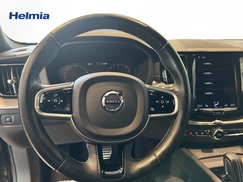 Bild 9 av 15 – Volvo XC60 B4 AWD Diesel R-Design